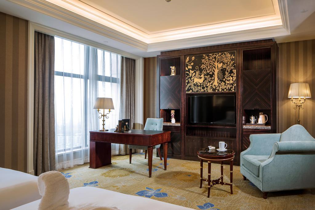 Chengdu Jin Yun Hotel Exterior photo